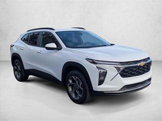 Used 2024 Chevrolet Trax LT video 3