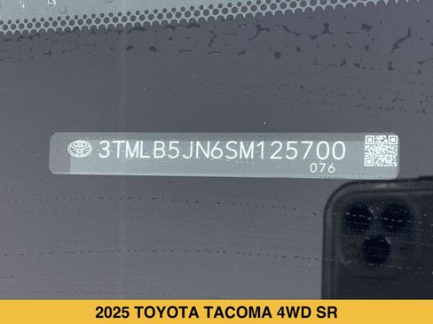 Used 2025 Toyota Tacoma SR5 w/ SR5 Upgrade Package AWD/4WD image 16
