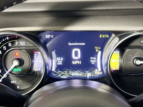 Used 2023 Jeep Wrangler Unlimited w/ Cold Weather Group image 35