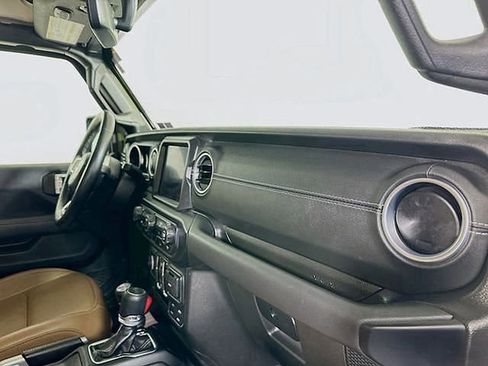 Used 2022 Jeep Wrangler Unlimited Sahara w/ Cold Weather Group image 37