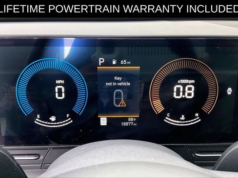 Used 2024 Hyundai Kona SEL FWD image 28