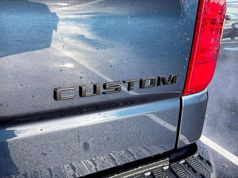 Used 2022 Chevrolet Silverado 1500 Custom w/ LPO, Dark Essentials Package image 8