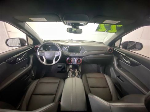 Used 2022 Chevrolet Blazer RS image 10