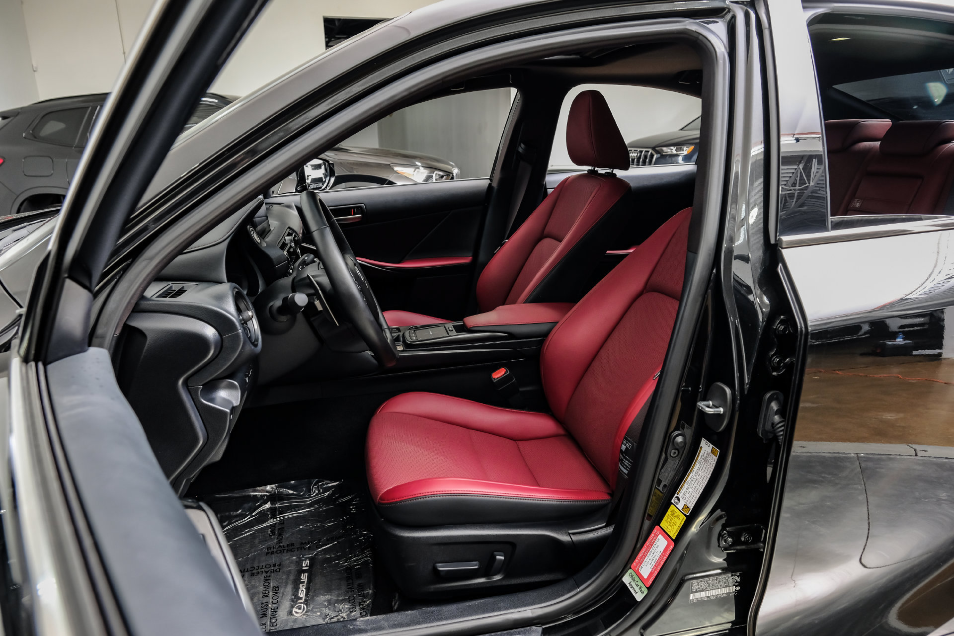 Used 2025 Lexus IS 350 F Sport RWD image 37