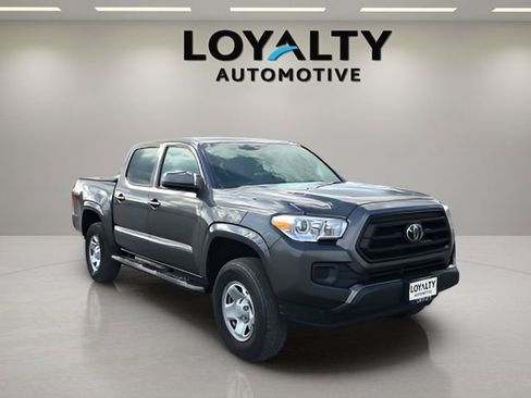 Used 2023 Toyota Tacoma SR image 7
