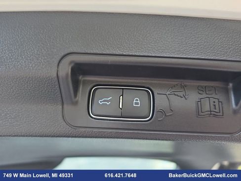 Used 2022 Ford Explorer Platinum w/ Equipment Group 601A image 15