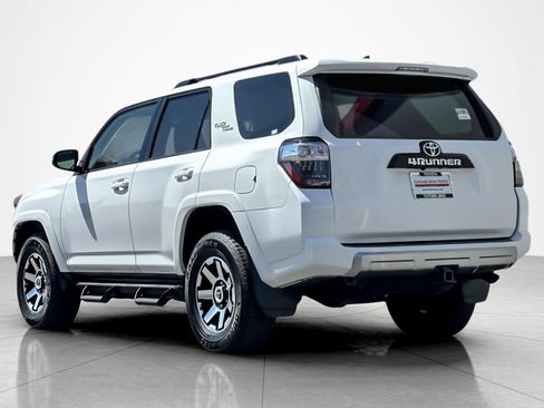 Certified 2023 Toyota 4Runner TRD Off-Road Premium w/ Moonroof Package AWD/4WD image 3