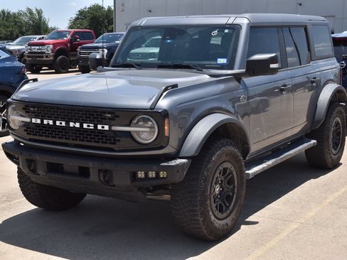 Used 2024 Ford Bronco Wildtrak AWD/4WD image 2