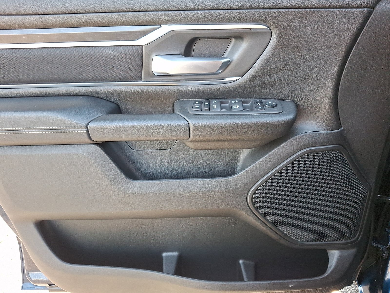 Used 2024 RAM 1500 Big Horn AWD/4WD image 12