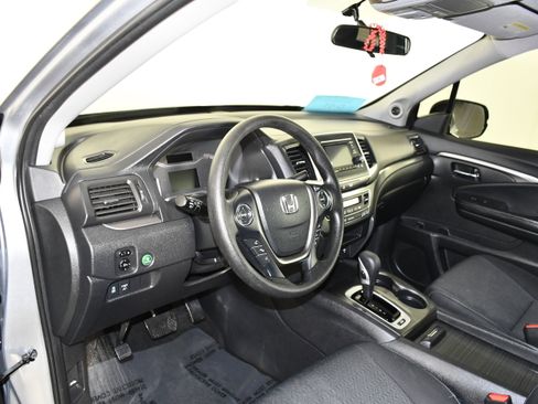 Used 2019 Honda Ridgeline Sport image 38