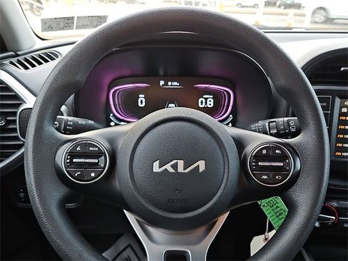 Certified 2024 Kia Soul LX w/ Option Group 015 image 18