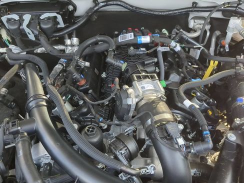Used 2026 Ford Bronco Badlands AWD/4WD image 31
