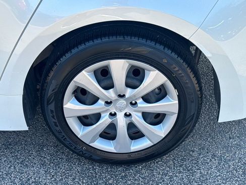 Used 2023 Toyota Corolla LE FWD image 41