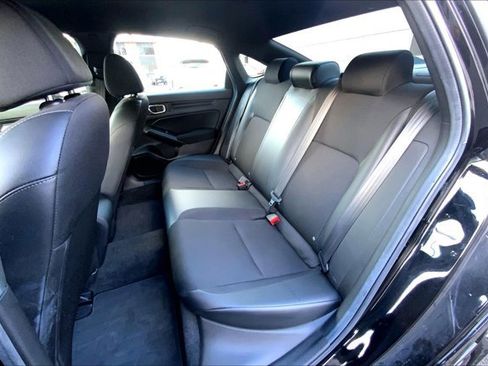 Used 2024 Honda Civic Sport image 25