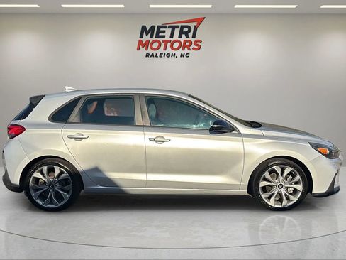 Used 2019 Hyundai Elantra GT N Line image 3