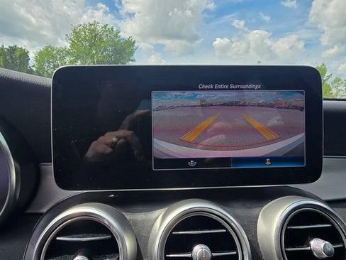 Used 2019 Mercedes-Benz C 300 4MATIC Sedan image 21