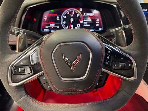 Used 2023 Chevrolet Corvette Stingray Premium Conv w/ Z51 Performance Package RWD image 24