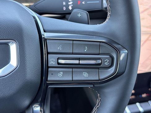 New 2027 GMC Terrain AT4 w/ Technology Package II AWD/4WD image 10