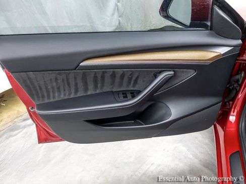 Used 2023 Tesla Model 3 Standard Range image 36