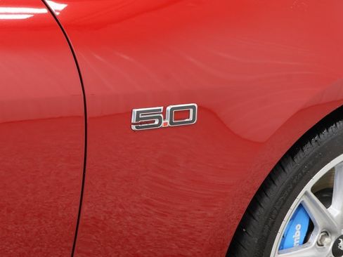 Used 2024 Ford Mustang GT Premium image 31