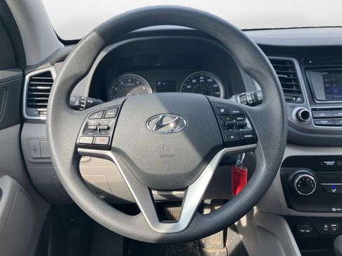 Used 2017 Hyundai Tucson SE image 13
