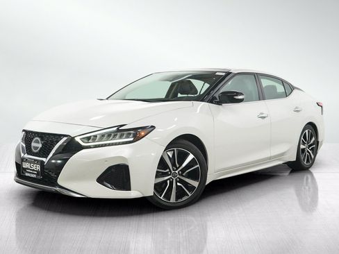 Used 2023 Nissan Maxima SL FWD image 1