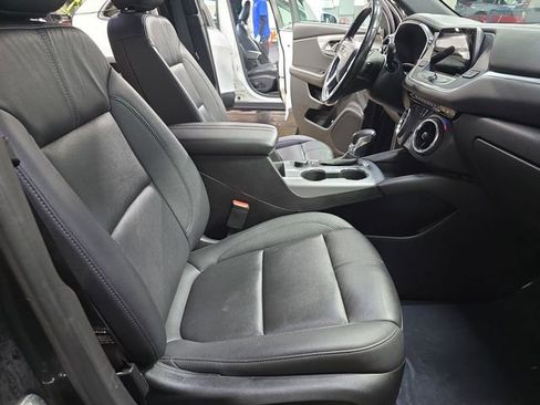 Used 2022 Chevrolet Blazer LT image 12