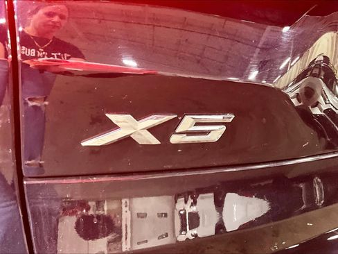 Used 2021 BMW X5 xDrive40i w/ M Sport Package AWD/4WD image 31