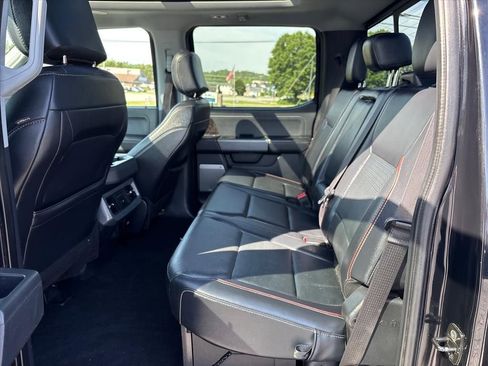 Used 2024 Ford F250 Lariat w/ Lariat Ultimate Package AWD/4WD image 17