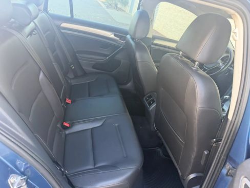 Used 2015 Volkswagen Golf TDI S FWD image 18