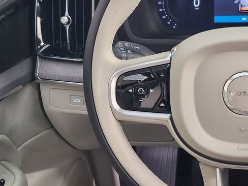 New 2026 Volvo XC90 T8 Ultra w/ Protection Package Premier image 27