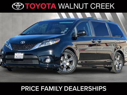 Certified 2016 Toyota Sienna SE