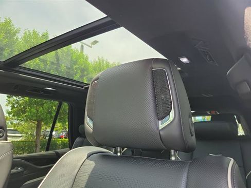 Certified 2022 Cadillac Escalade Sport w/ Touring Package RWD image 18