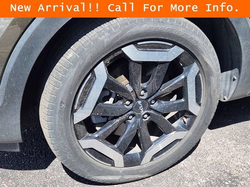 Used 2025 Kia Telluride S AWD/4WD image 9