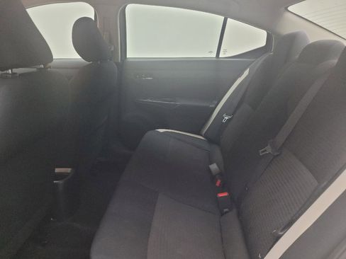 Used 2021 Nissan Versa SV FWD image 18
