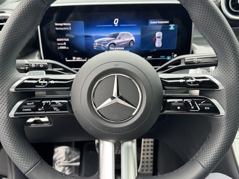 Used 2026 Mercedes-Benz GLC 300 image 24