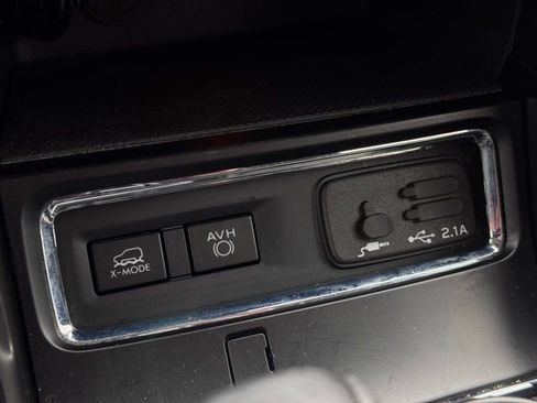 Used 2022 Subaru Ascent Onyx Edition image 30