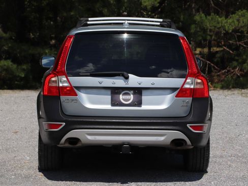 Used 2013 Volvo XC70 T6 AWD/4WD image 4