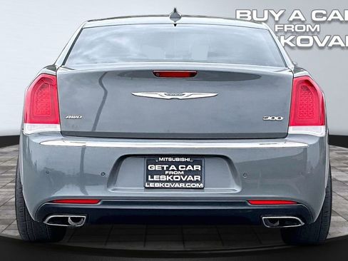 Used 2018 Chrysler 300 Limited w/ Safetytec Plus Group AWD/4WD image 4