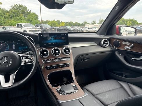 Used 2022 Mercedes-Benz GLC 300 4MATIC image 14