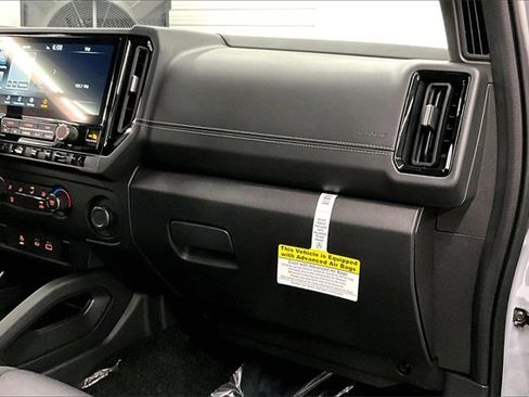 New 2026 Nissan Frontier SV w/ Tow Package image 34