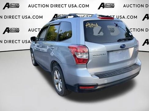 Used 2016 Subaru Forester 2.5i Premium AWD/4WD image 12
