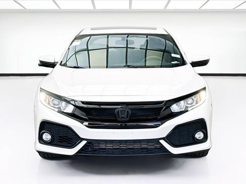 Used 2018 Honda Civic EX image 2
