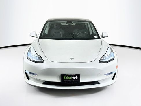 Used 2019 Tesla Model 3 Long Range AWD/4WD image 2
