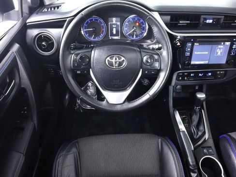 Used 2017 Toyota Corolla SE w/ SE Premium Package FWD image 31