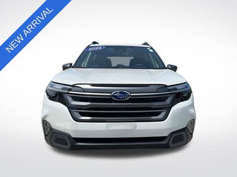 Used 2025 Subaru Forester Limited w/ Popular Package #1 AWD/4WD image 8