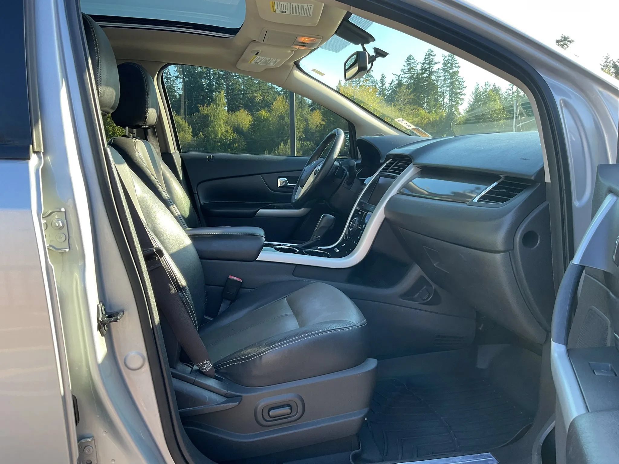 Used 2013 Ford Edge Sport w/ Driver Entry Pkg AWD/4WD image 13