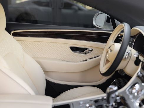 Used 2024 Bentley Continental GT Speed AWD/4WD image 42