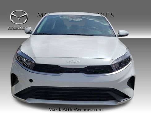 Used 2024 Kia Forte LXS FWD image 7