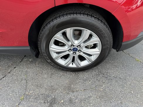 Used 2021 Ford Edge Titanium AWD/4WD image 35
